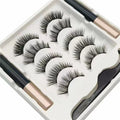 Magnetic lashes and eyeliner kit