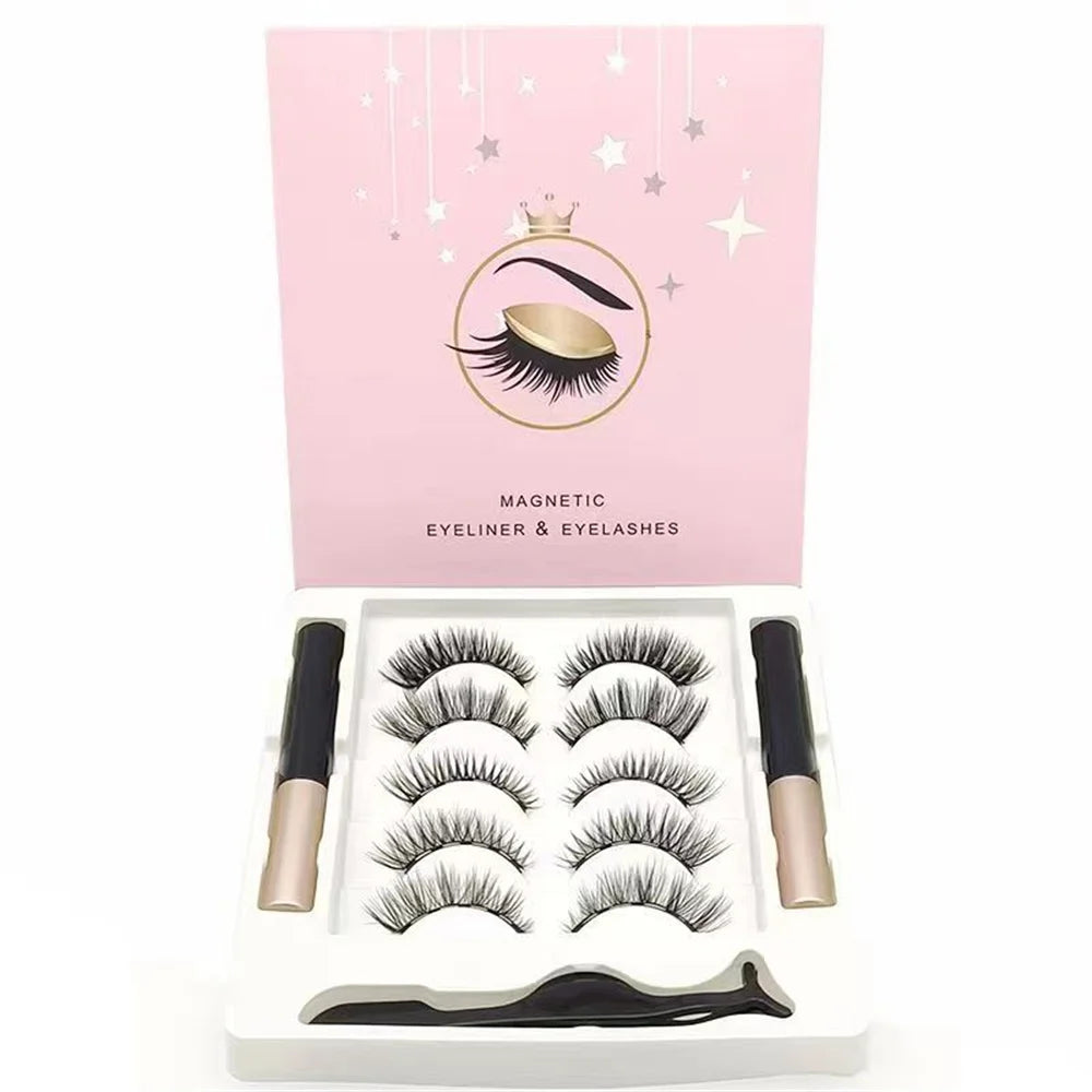 Reusable magnetic lashes on eye